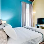 The French Suites By Oneup Hospitality
